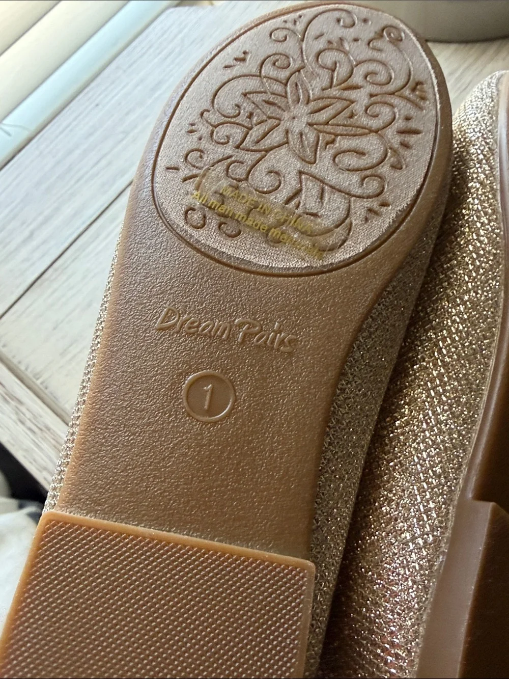 Girls Sparkle Ballet Flats - Gold size 1. Never worn